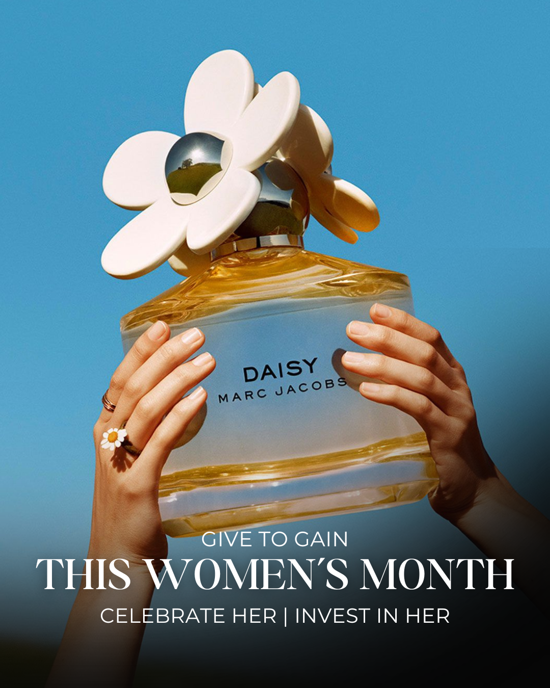 GIVE TO GAIN: Luxury Beauty Gifts for Women This Women’s Month Mirrors Beauty
