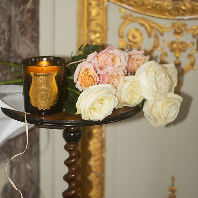 Trudon Joséphine, Floral Garden Candle - Mirrors Beauty