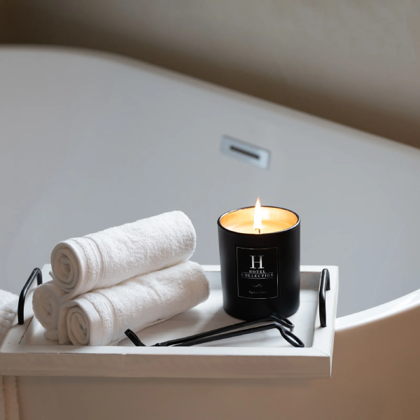 Hotel Collection Classic Classic Desert Rose Candle INSPIRED BY: Fairmont Hotels - Mirrors Beauty