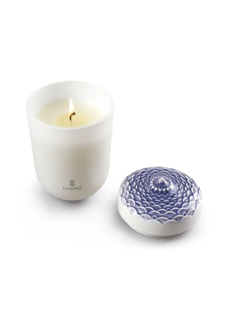 Lladro Echoes of Nature candle-A Secret Orient - Mirrors Beauty