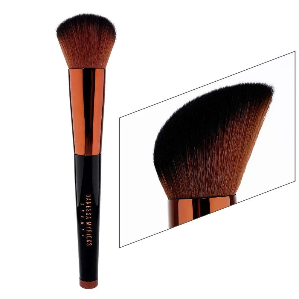 Danessa Myricks Beauty Yummy Face 1.0 All Over Complexion Brush Mirrors Beauty