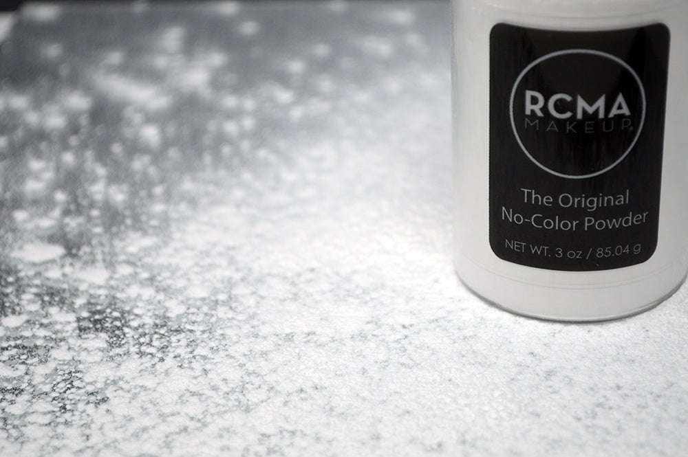 RCMA The Original No-Color Powder - Mirrors Beauty