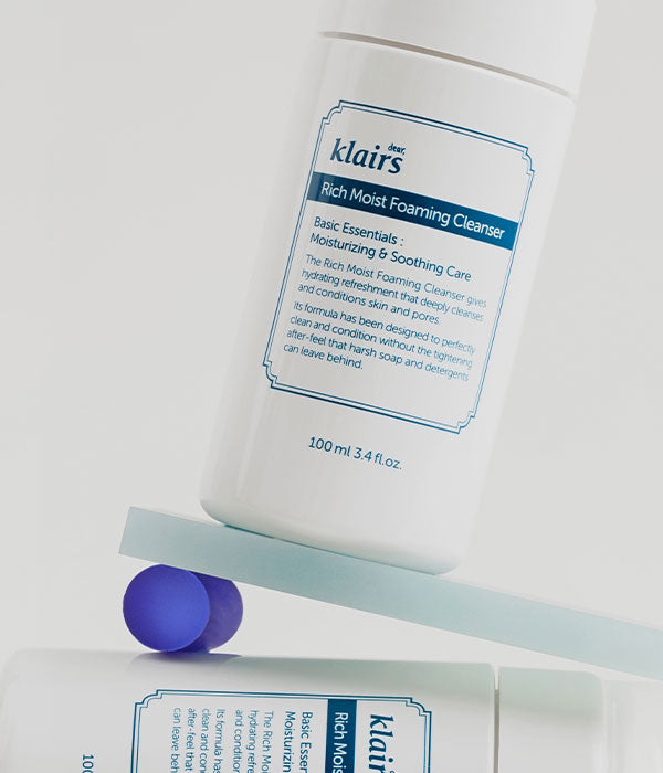 Dear, Klairs Rich Moist Foaming cleanser - Mirrors Beauty