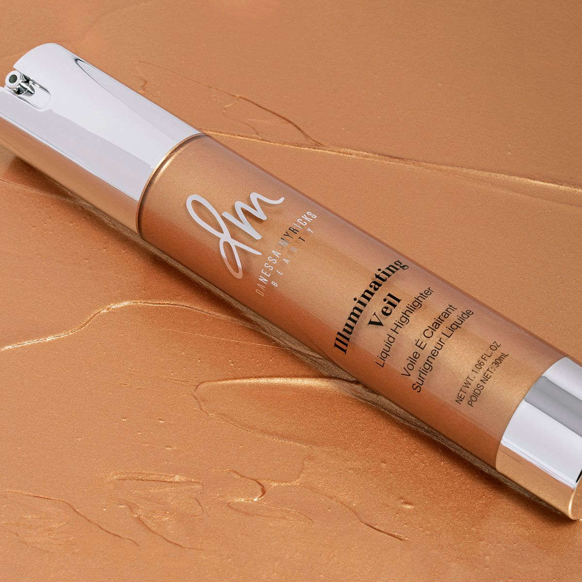Danessa Myricks ILLUMINATING VEIL RADIANCE - Mirrors Beauty