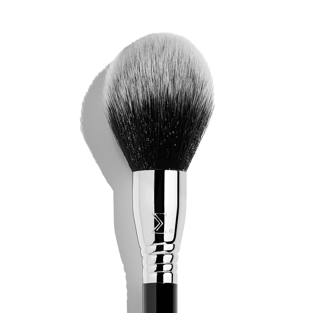 Sigma F24 All-Over Powder™ Brush