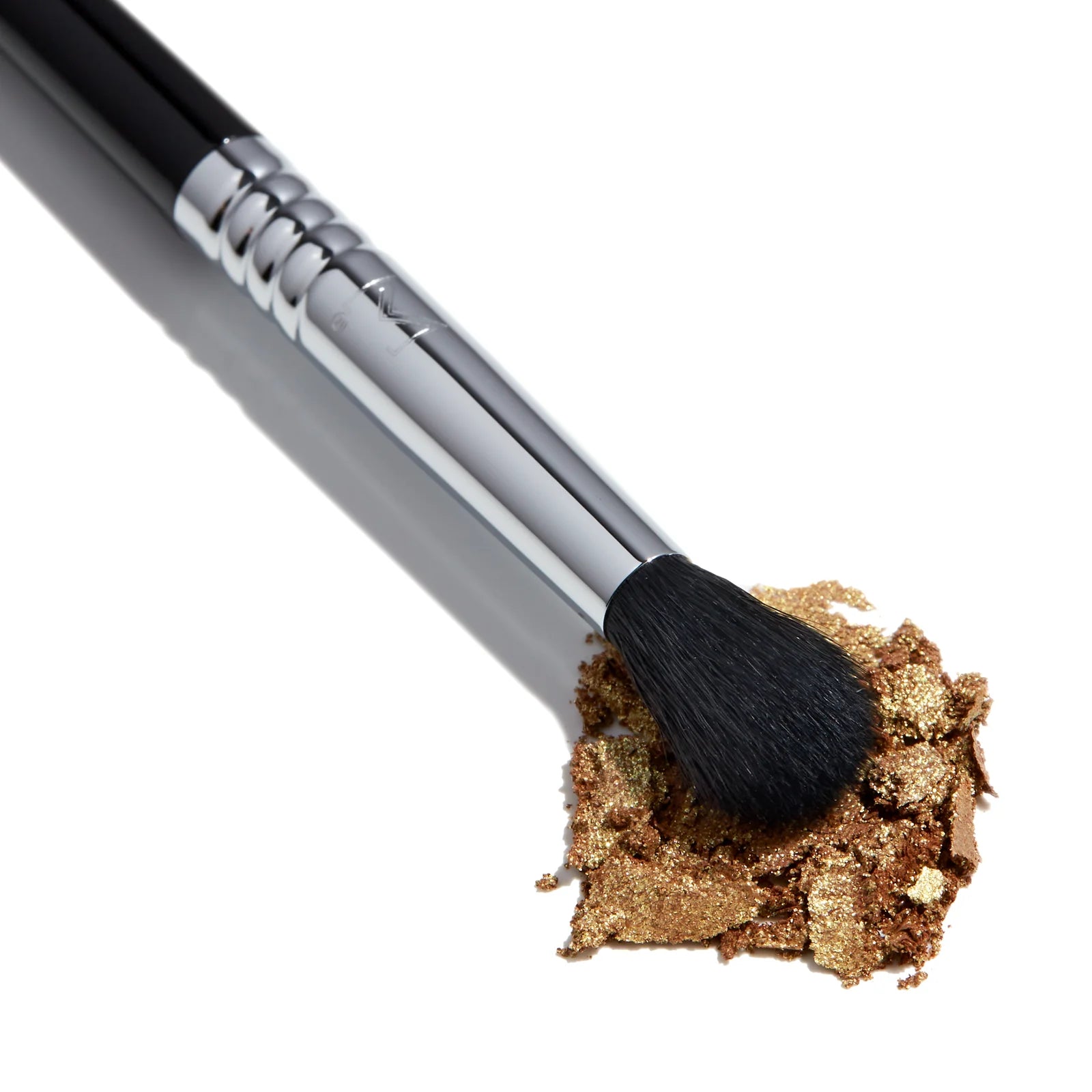 Sigma E38 Diffused Crease™ Brush