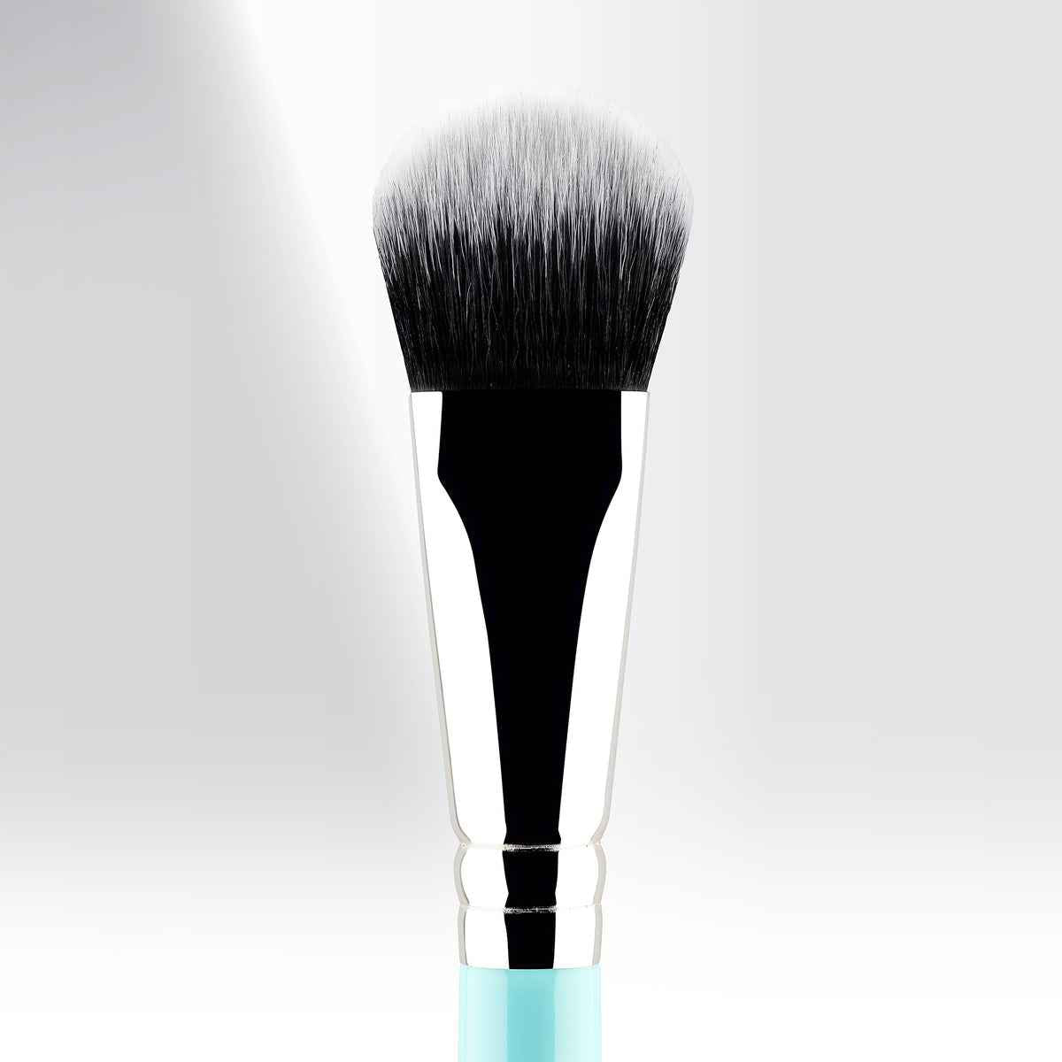 Mykitco 140- My Flawless Powder Brush