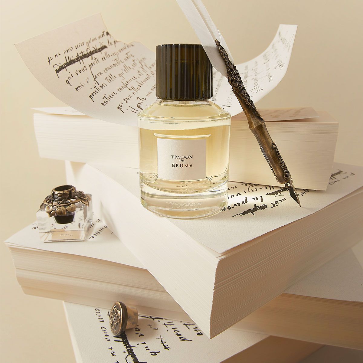 Trudon Bruma. Galbanum, Violet and Leather